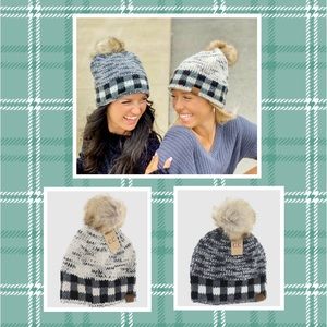 Buffalo Plaid Faux Fur Pom C.C Exclusives Beanie Hat Cap NWT in Pkg